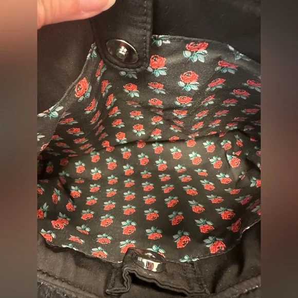 🌿3/$10🌿Quilted Vera Bradley Purse - Picture 4 of 4